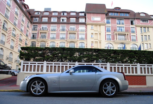 Cadillac XLR