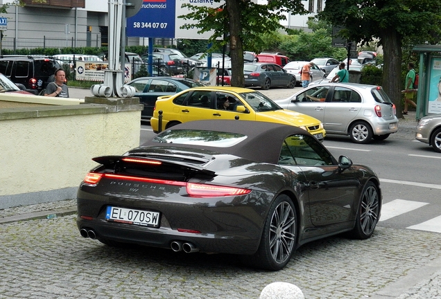 Porsche 991 Carrera 4S Cabriolet MkI