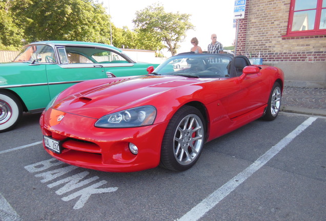 Dodge Viper SRT-10 Roadster 2003