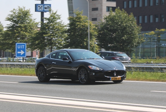 Maserati GranTurismo S Automatic