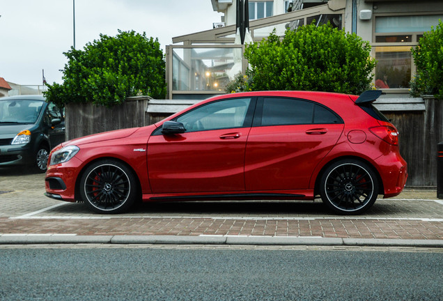 Mercedes-Benz A 45 AMG