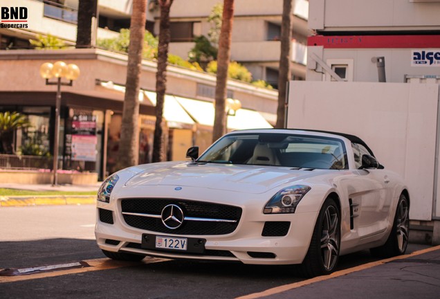 Mercedes-Benz SLS AMG GT Roadster