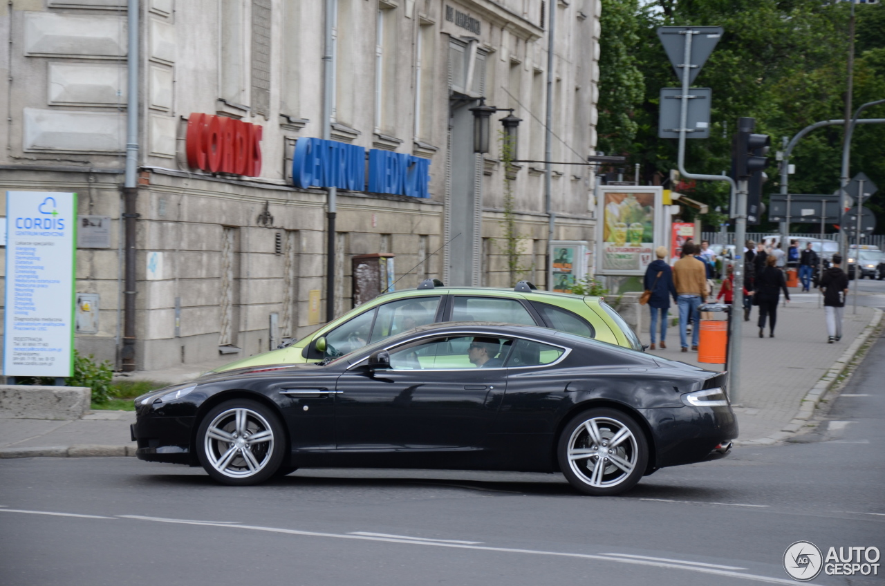 Aston Martin DB9