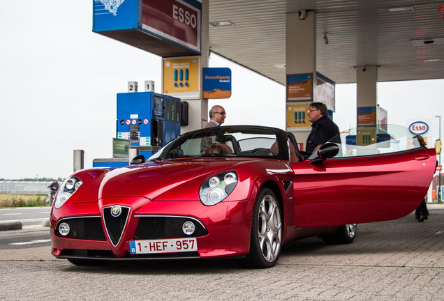 Alfa Romeo 8C Spider