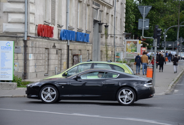 Aston Martin DB9