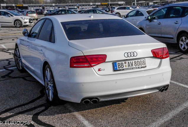 Audi S8 D4