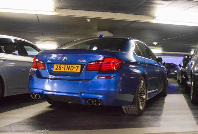 BMW M5 F10 2011