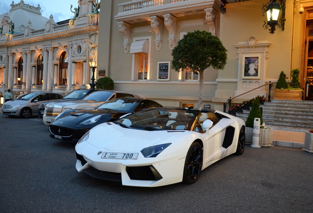 Lamborghini Aventador LP700-4 Roadster