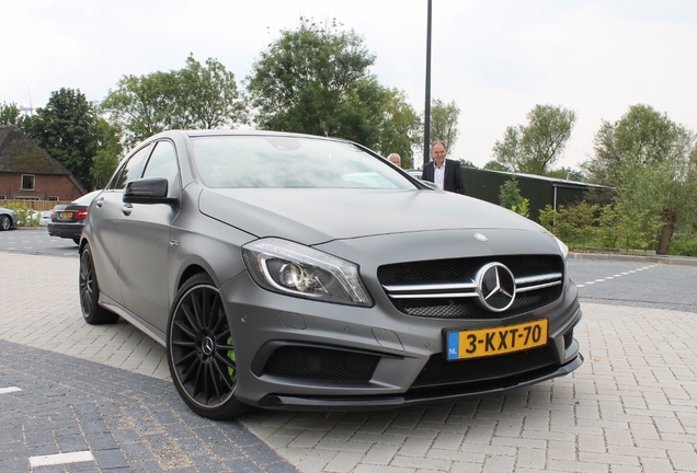 Mercedes-Benz A 45 AMG