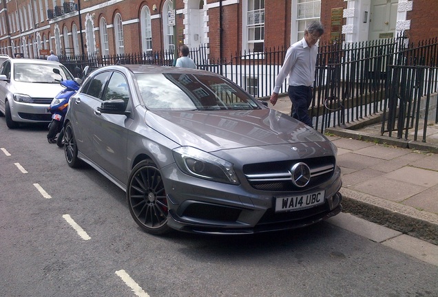 Mercedes-Benz A 45 AMG