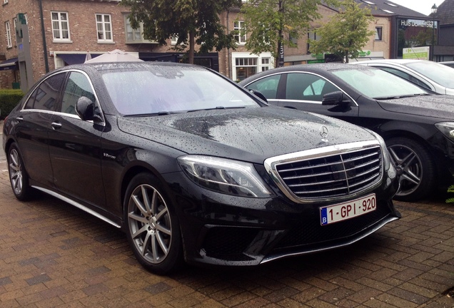 Mercedes-Benz S 63 AMG V222