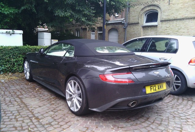 Aston Martin Vanquish Volante