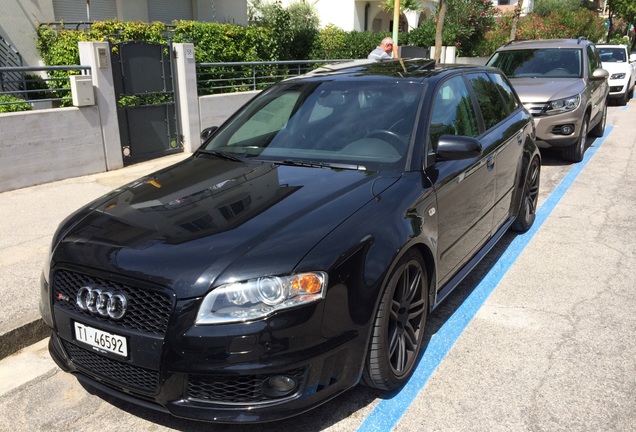 Audi RS4 Avant B7