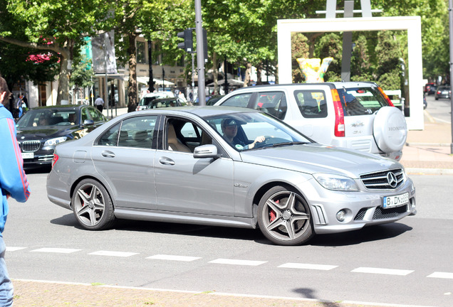 Mercedes-Benz C 63 AMG W204