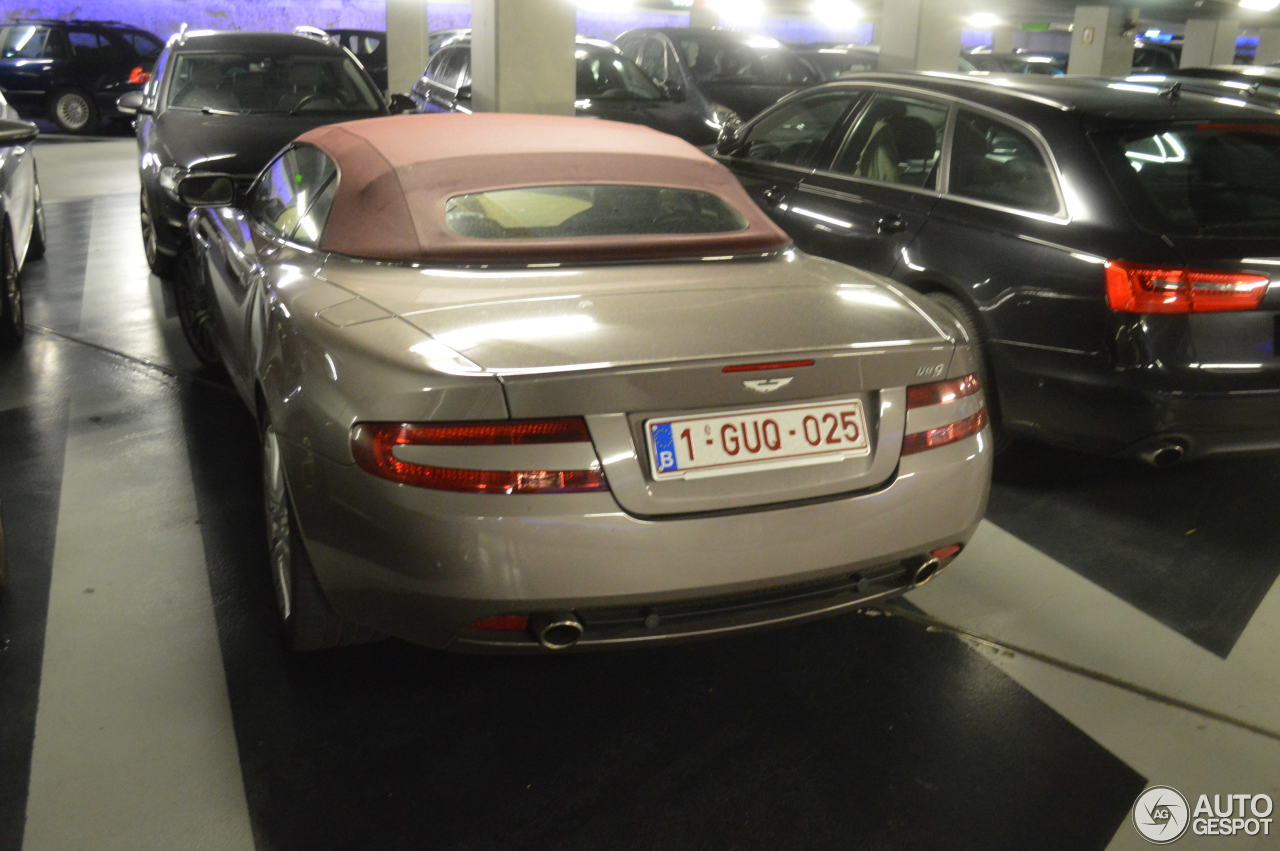 Aston Martin DB9 Volante