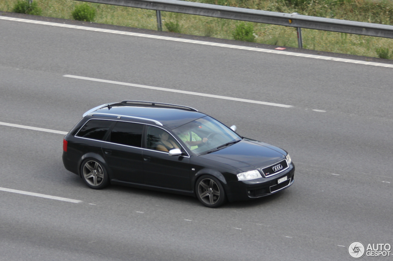 Audi RS6 Avant C5