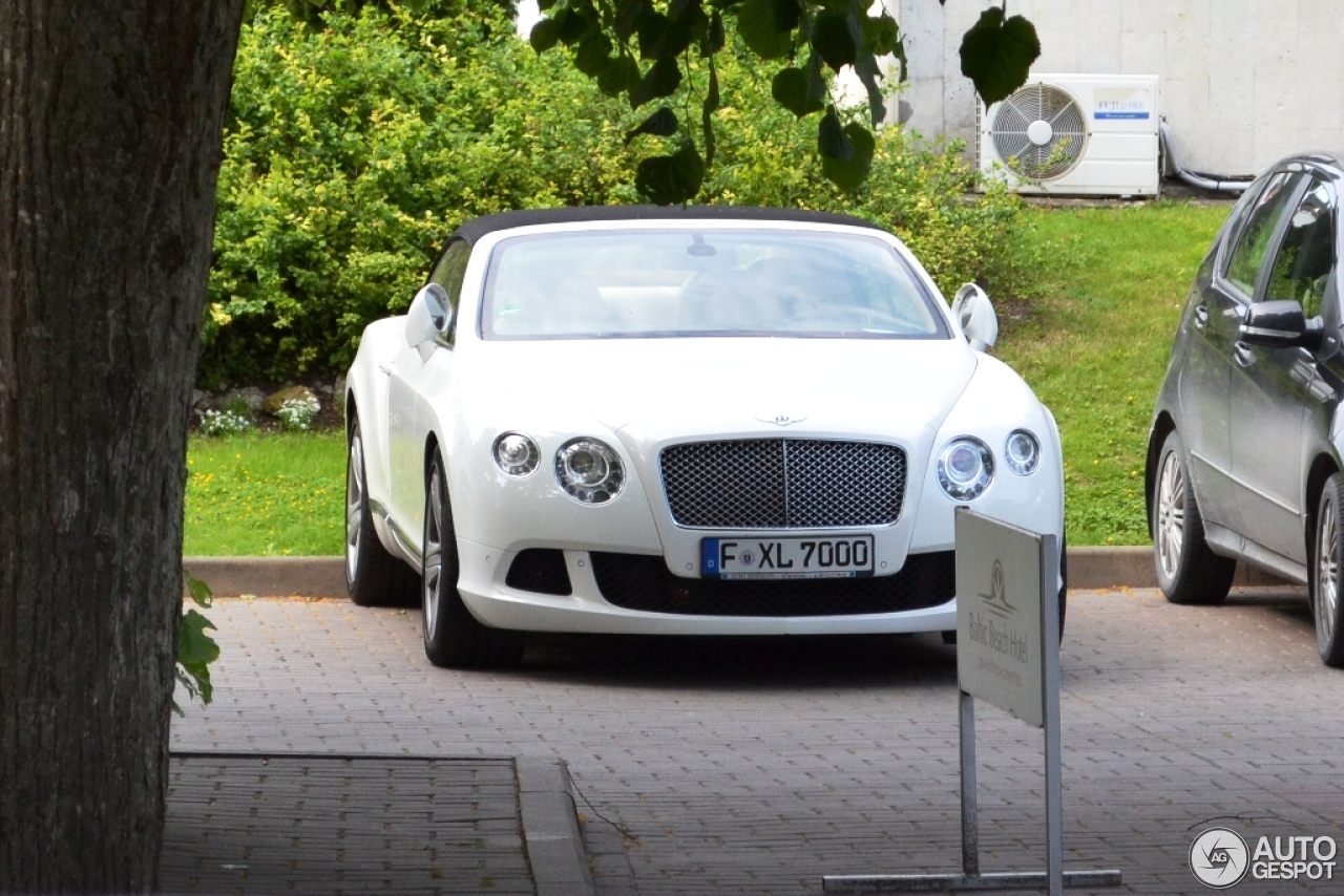 Bentley Continental GTC 2012