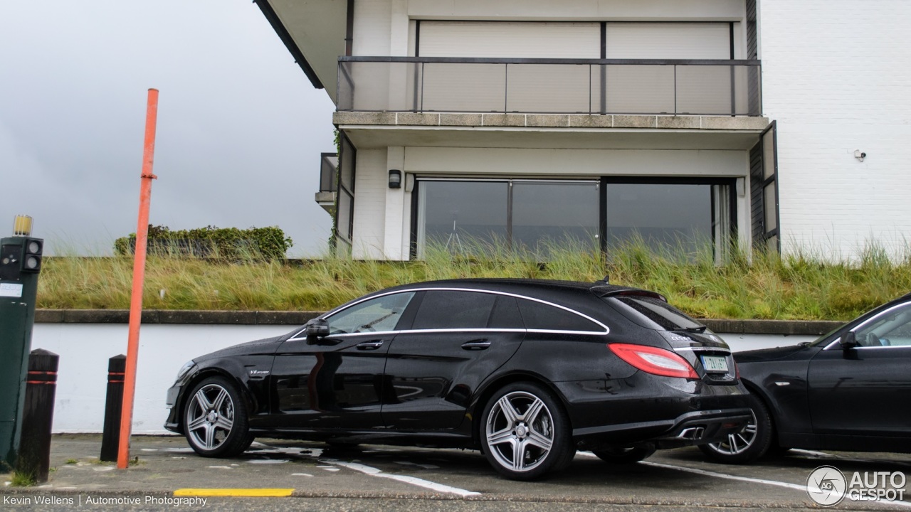 Mercedes-Benz CLS 63 AMG X218 Shooting Brake