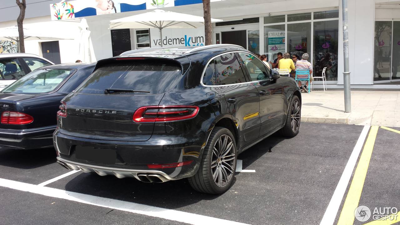 Porsche 95B Macan Turbo