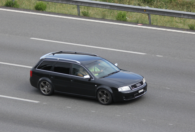 Audi RS6 Avant C5