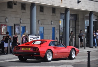 Ferrari 308 GTB Vetroresina