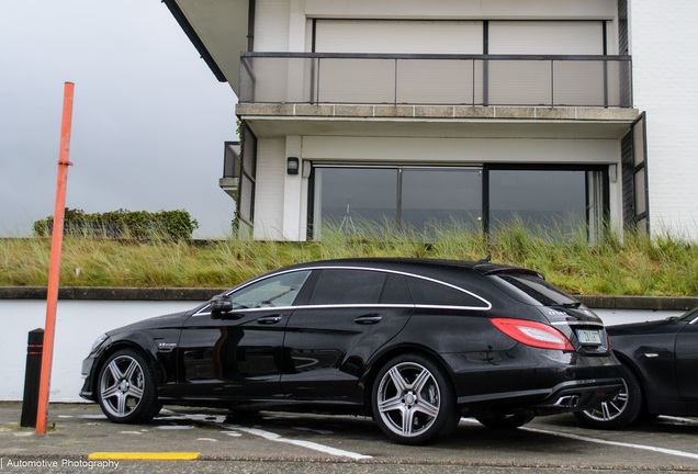 Mercedes-Benz CLS 63 AMG X218 Shooting Brake