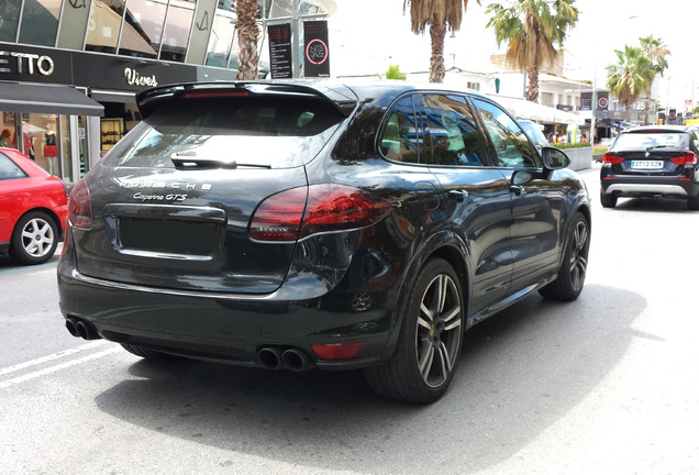 Porsche 958 Cayenne GTS