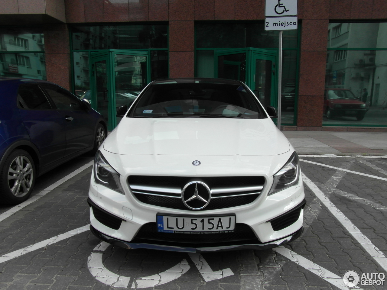 Mercedes-Benz CLA 45 AMG C117