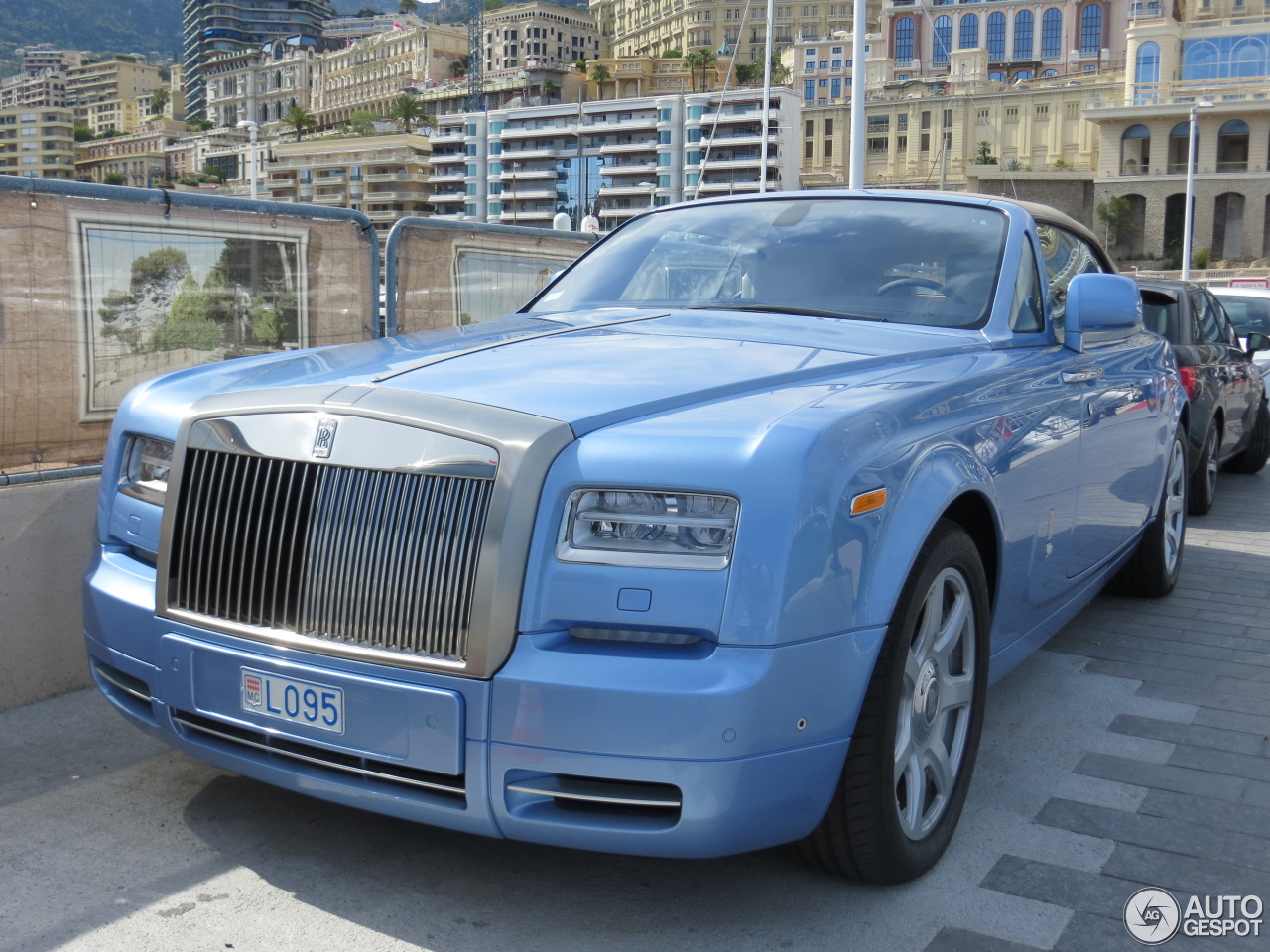 Rolls-Royce Phantom Drophead Coupé Series II