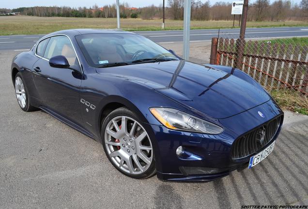 Maserati GranTurismo S Automatic