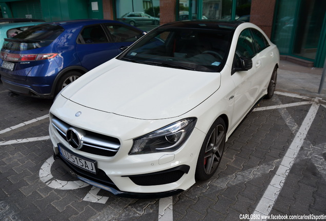 Mercedes-Benz CLA 45 AMG C117