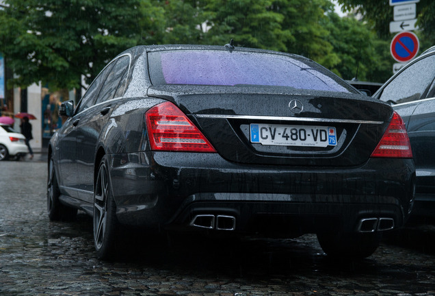 Mercedes-Benz S 63 AMG W221 2011