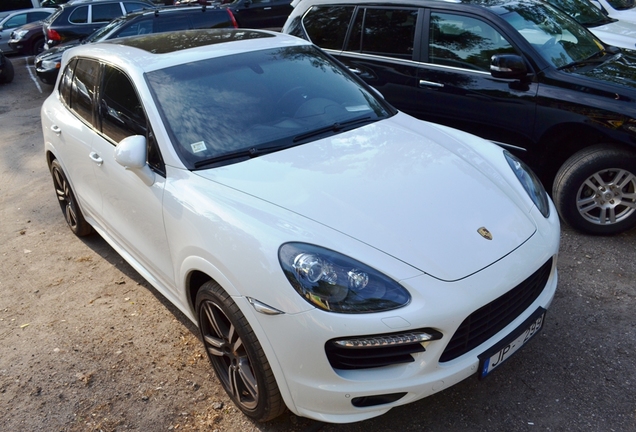 Porsche 958 Cayenne GTS