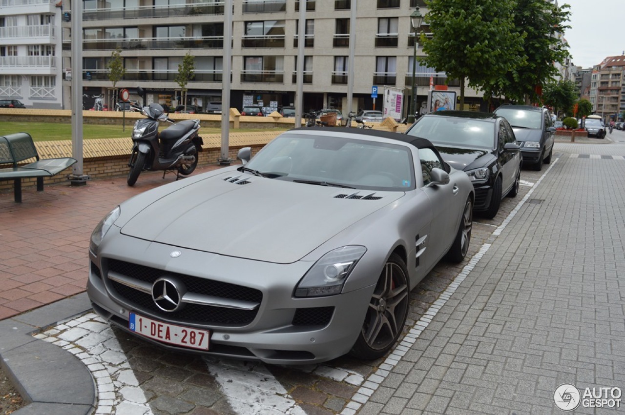 Mercedes-Benz SLS AMG Roadster