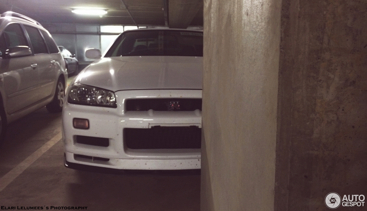 Nissan Skyline R34 GT-R V-Spec