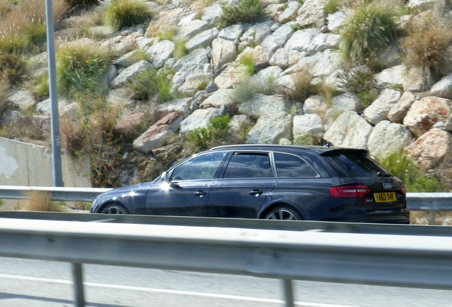 Audi RS4 Avant B8