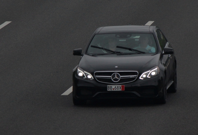 Mercedes-Benz E 63 AMG S W212