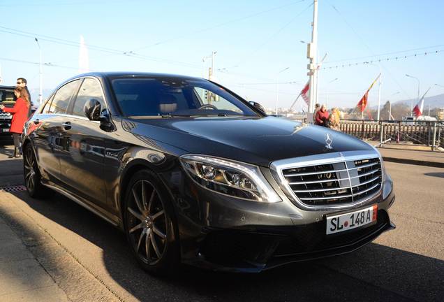 Mercedes-Benz S 63 AMG V222