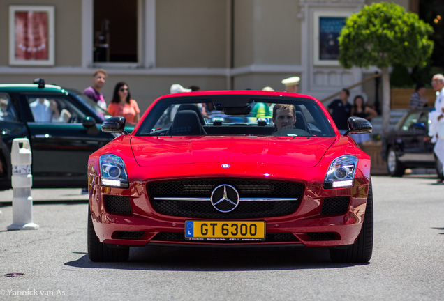 Mercedes-Benz SLS AMG GT Roadster