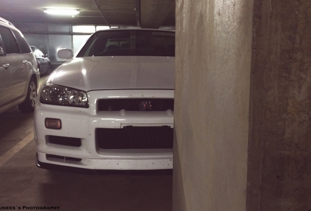 Nissan Skyline R34 GT-R V-Spec