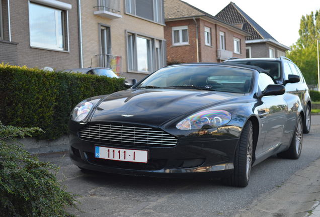 Aston Martin DB9 Volante