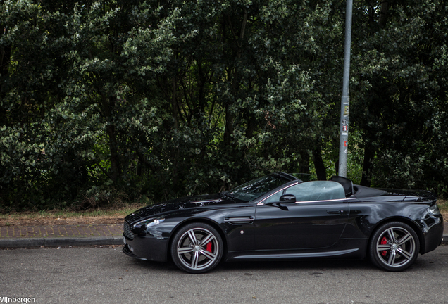 Aston Martin V8 Vantage N400 Roadster