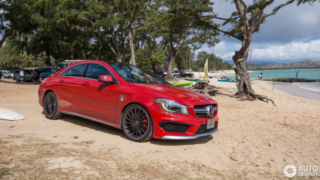 Mercedes-Benz CLA 45 AMG C117