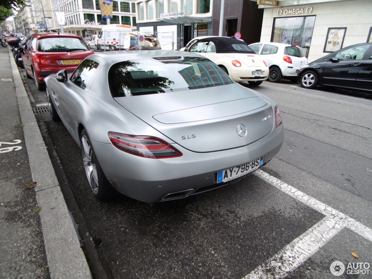 Mercedes-Benz SLS AMG