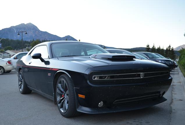 Dodge Challenger SRT-8 392