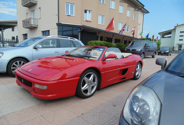 Ferrari F355 Spider