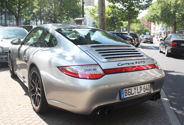 Porsche 997 Carrera 4 GTS