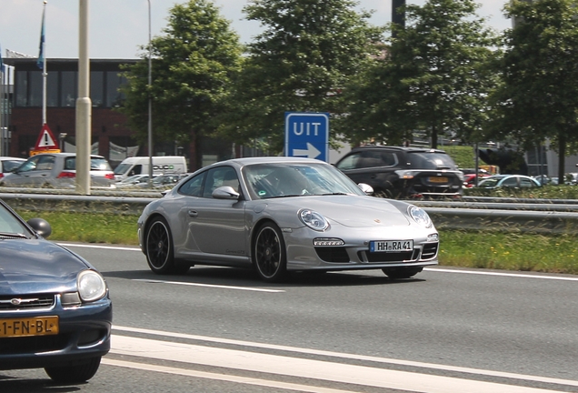 Porsche 997 Carrera GTS