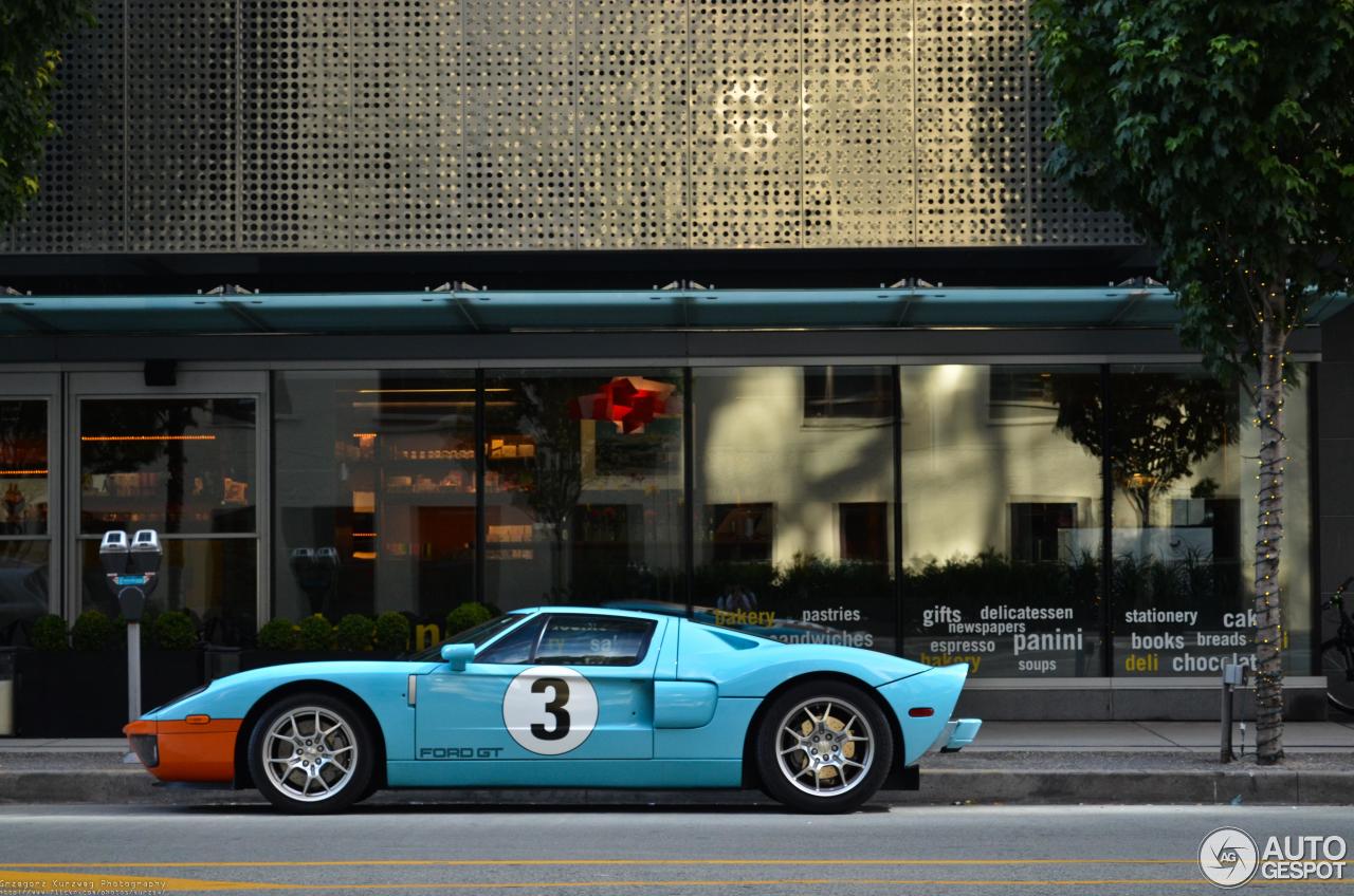 Ford GT Heritage Edition