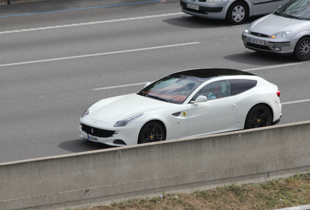 Ferrari FF